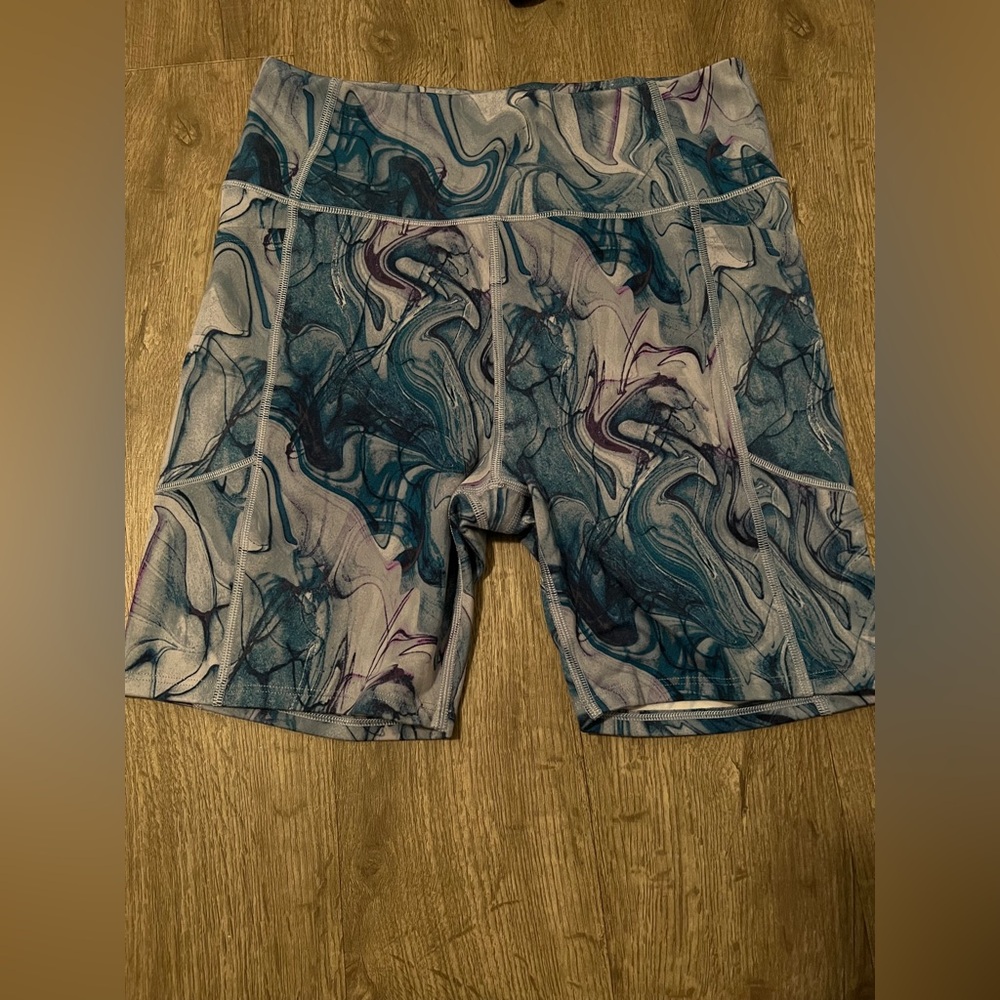Victoria Secret Abstract Patterned Athletic Biker Shorts